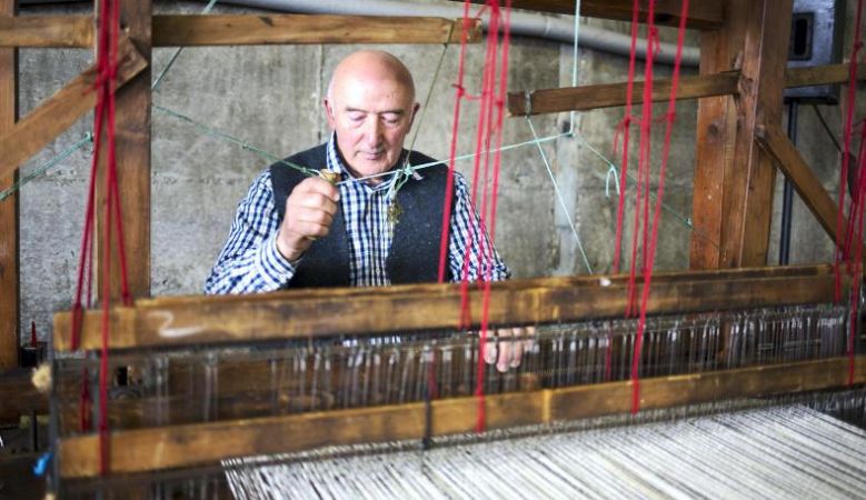 Eddie Doherty, handwoven Irish tweed, in Donegal, Ireland