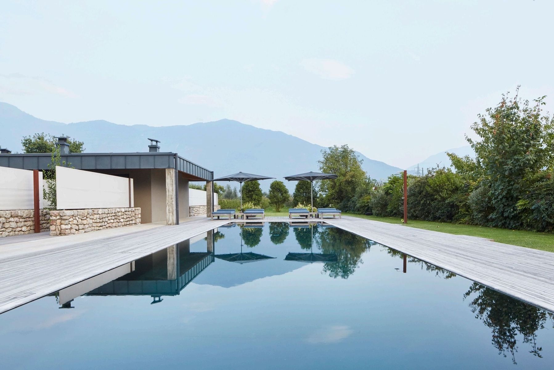 Vivere Suites and Rooms - a small design bed & breakfast, in the Arco Mountains, close to Lake Garda, Italy