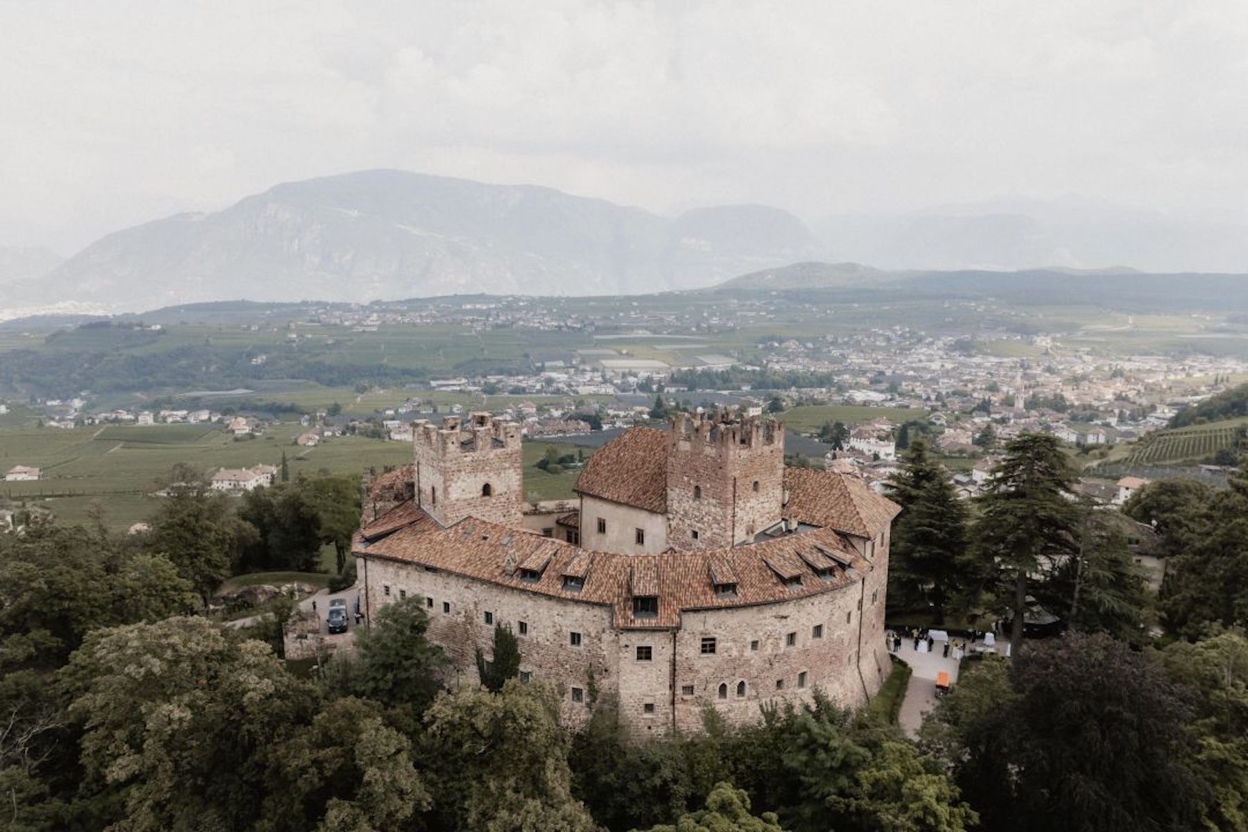 Schloss Freudenstein | Luxury Hotel with Boutique Suites in Appiano/Eppan, Italy | The Aficionados