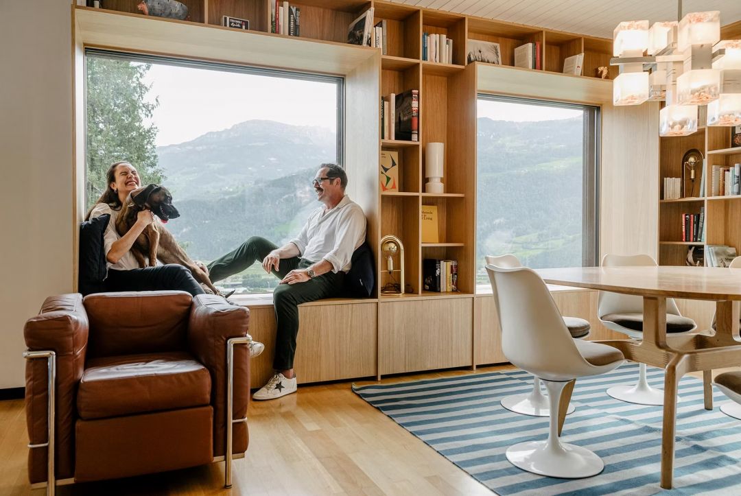 Perched above Lake Walen, Hasenberg Lodge is a 1970s modernist chalet reawakened by architects Michelle Corrodi and Roger Zogg into a soulful private-hire design retreat.