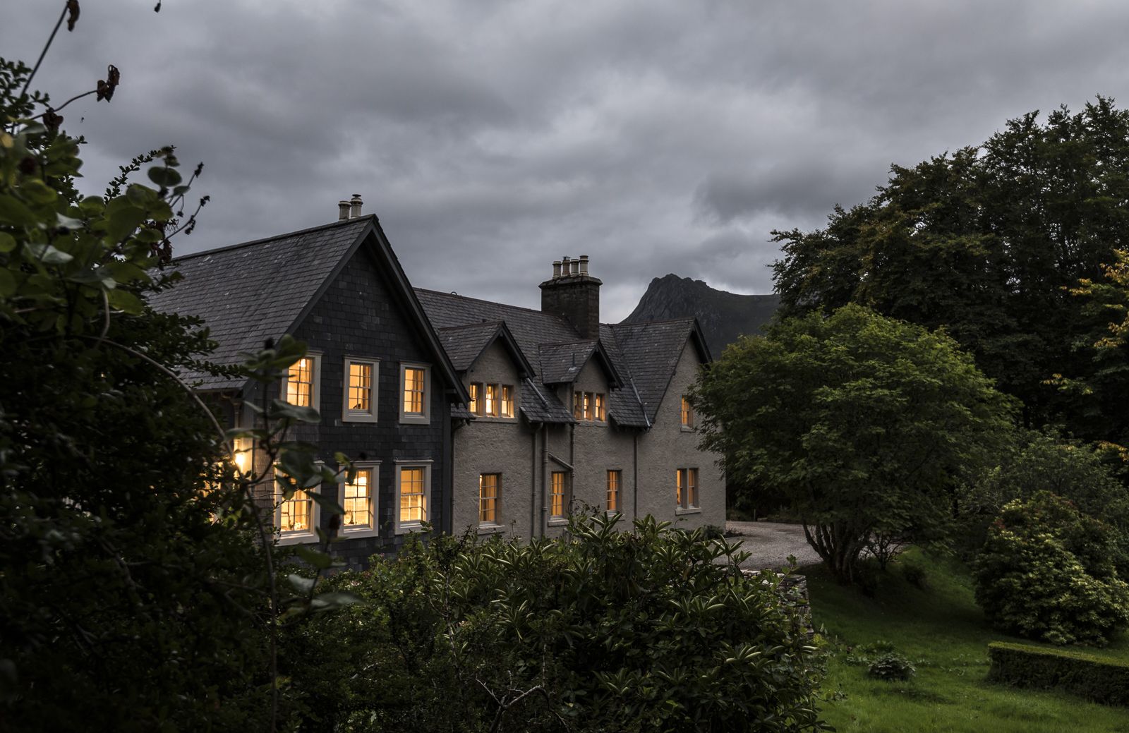 Kinloch Lodge in Sutherland Scotland is a boutique guesthouse and B&B 