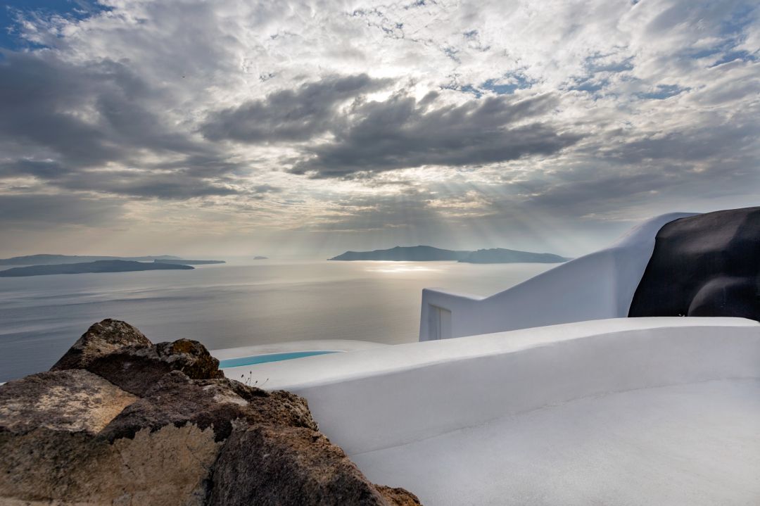 Photo Gallery Aenaon Villas | Santorini | The Aficionados