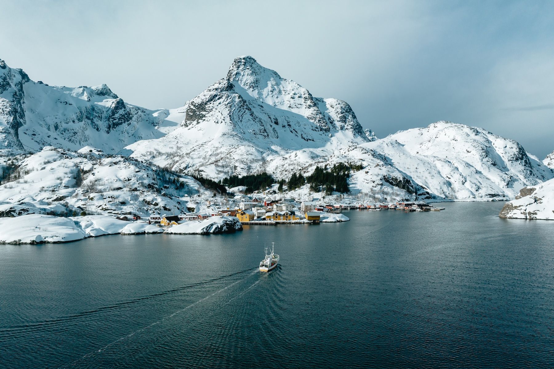 NUSFJORD Resort & Village | Lofoten Archipelago | Artic Luxury Hotels for Aurora Borealis/Northen Lights 