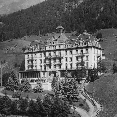 Beausite Design Hotel | Best Views of the Matterhorn in Zermatt