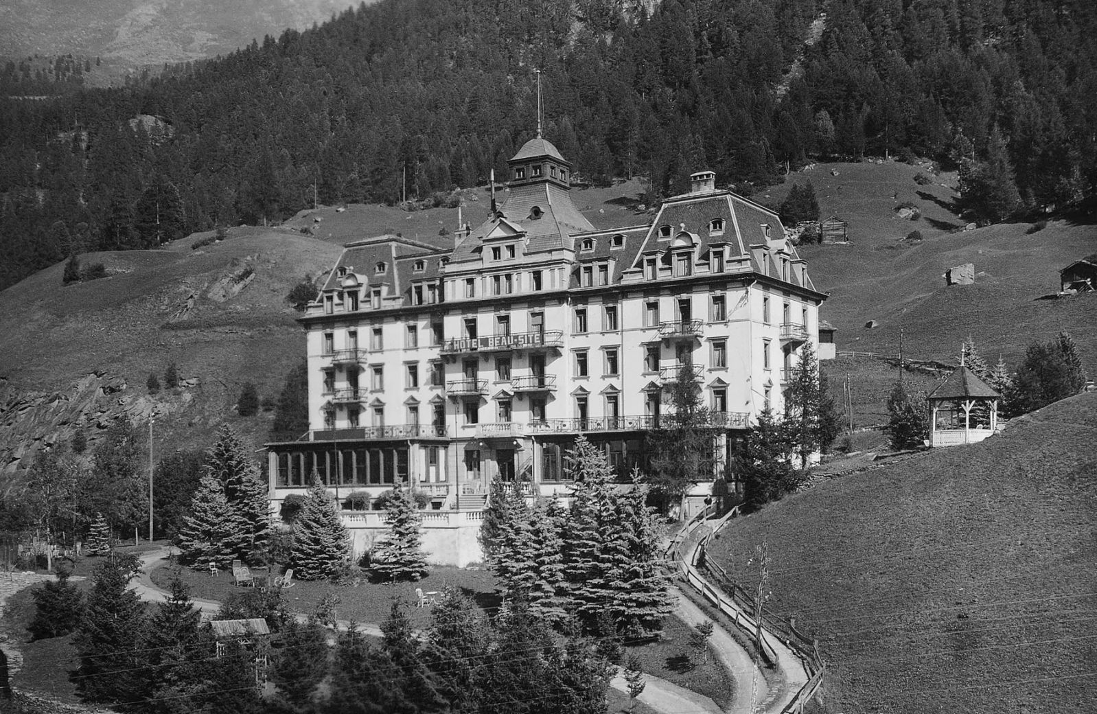 Beausite Design Hotel | Best Views of the Matterhorn in Zermatt