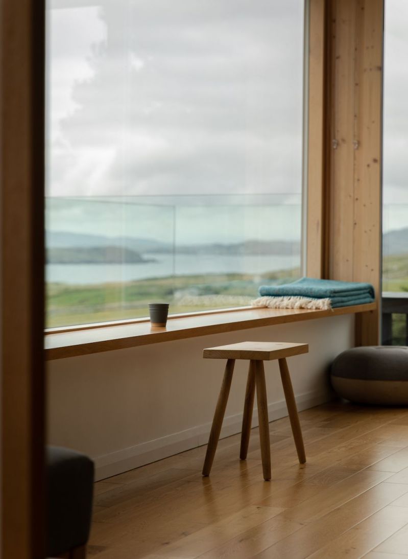 Breac.House Donegal Ireland- small design Bed & Breakfast at Horn Head Peninsula, coastline and mountains of Ulster.