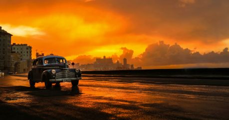 Sunset orange over Havana, Cuba | Visit & Stay in Havana | Travle Guide & Tips 