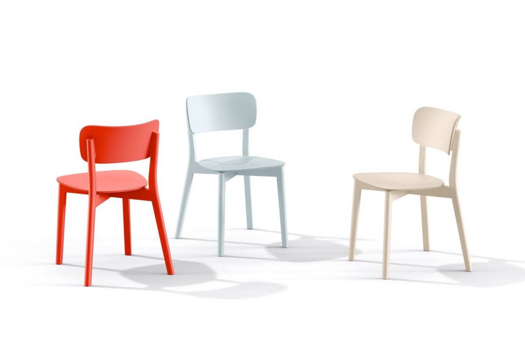 Horgenglarus | Chairs + Tables | Design Furniture | The Aficionados