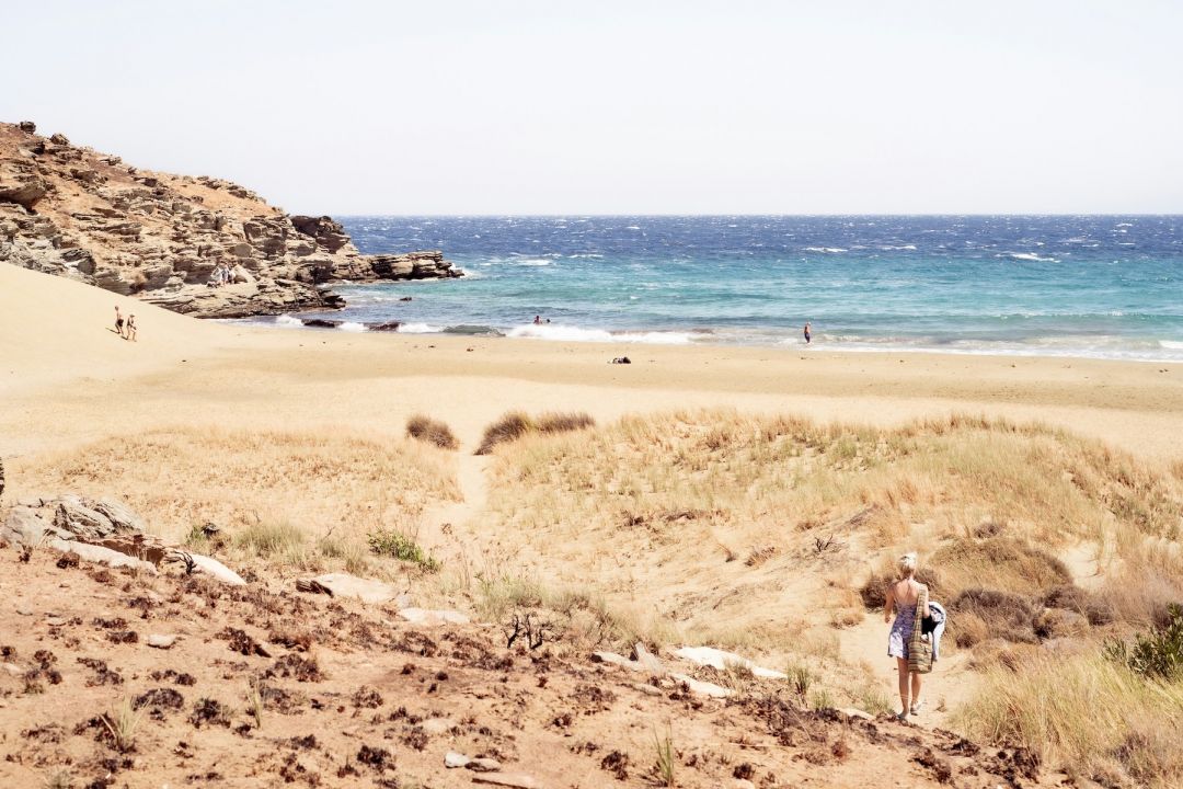 Beautiful Beaches in the Greek Cyclades | Travel Guide to the Aegean