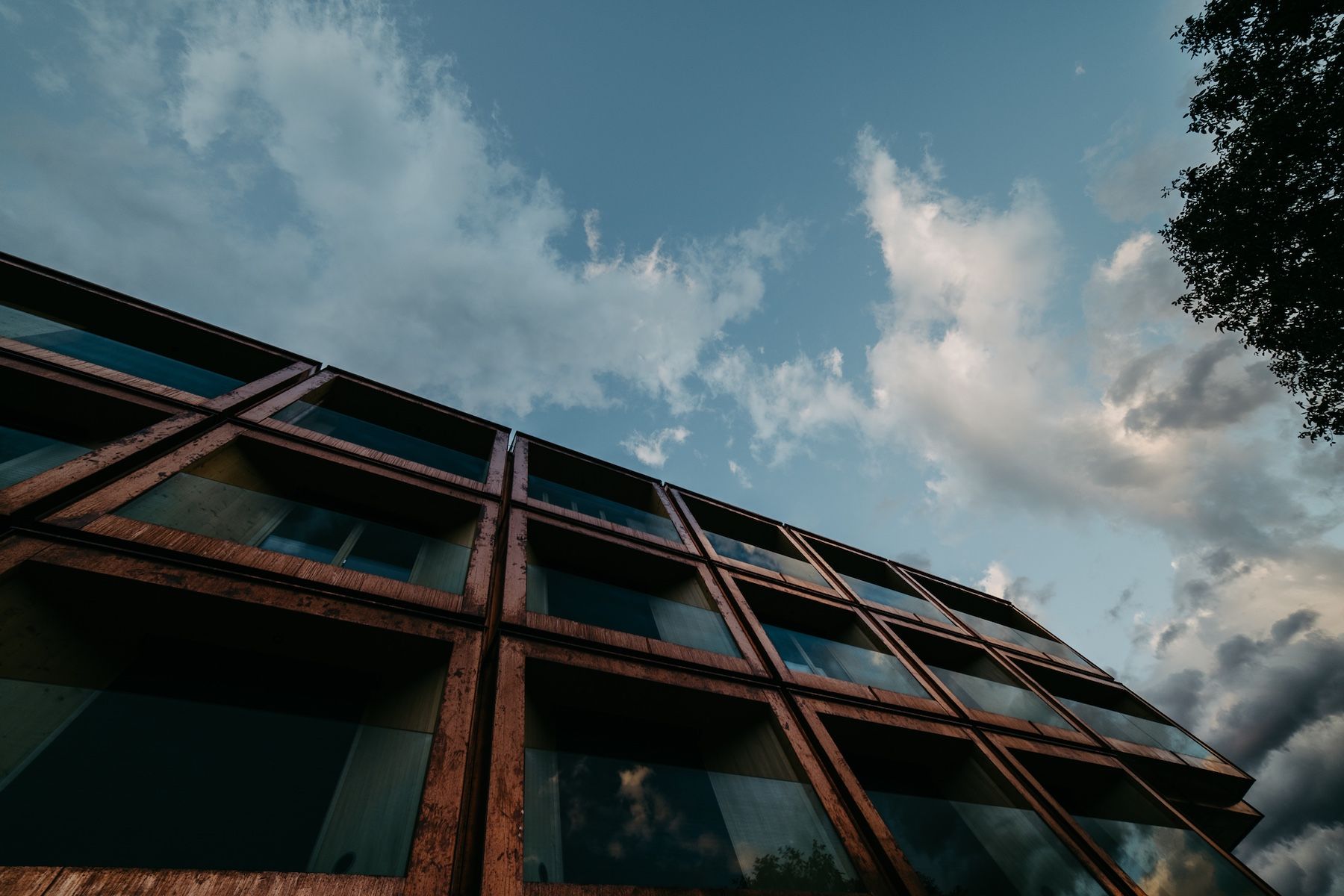 Mari Pop Boutique Hotel, Ried Tirol -facade in Copper by architects Besto. ZT 