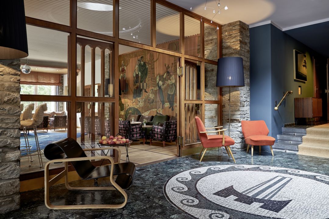 Cool hip Miramonte Hotel & Aveda Spa with Bertoia chairs, The Aficionados