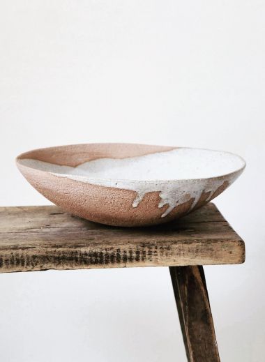 Bowl, pink  Small salad bowlWhite satin speckled glaze fired at 1220℃Diameter 21cm x Height 6cmEvery item | Maru Meleniou | Ceramic Designs in Stoneware | The Aficionados 