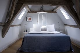 Modernist Furniture | Cool Hotel Design Interiors at boutique Hotel Julien Antwerp, Belgium 