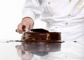 Sacher Torte - chocolate Cake Vienna Foodie Guide - natural foods, best restaurants