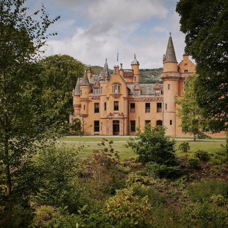 Aldourie Castle Loch Ness | Historic Private-Hire Luxury Estate in Scotland 