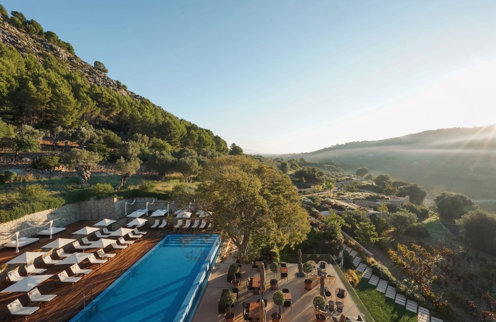 Mediterranean escapes, gardens, landscape, sun, sea, holiday, luxury, White Line Hotels