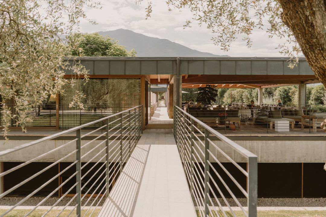Vivere Suites and Rooms - a small design bed & breakfast, in the Arco Mountains, close to Lake Garda, Italy