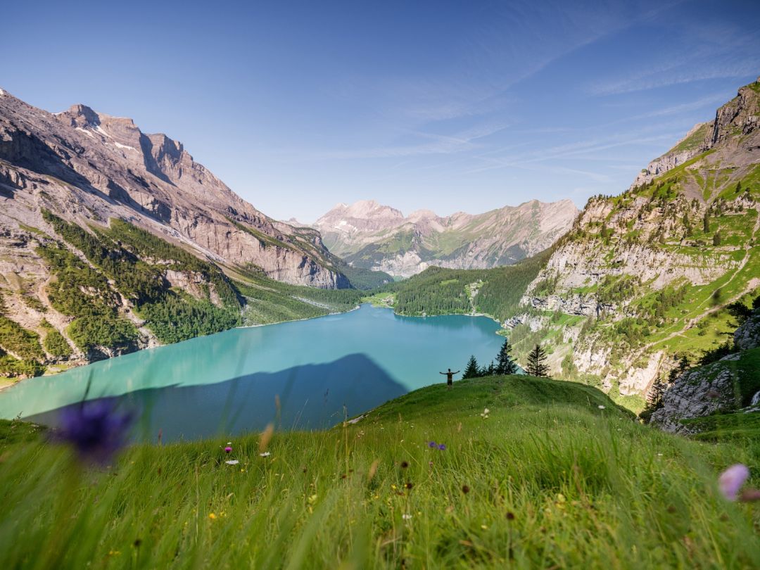 Oeschinensee: Switzerland’s Wild Alpine Escape & Secret Mountain Lake