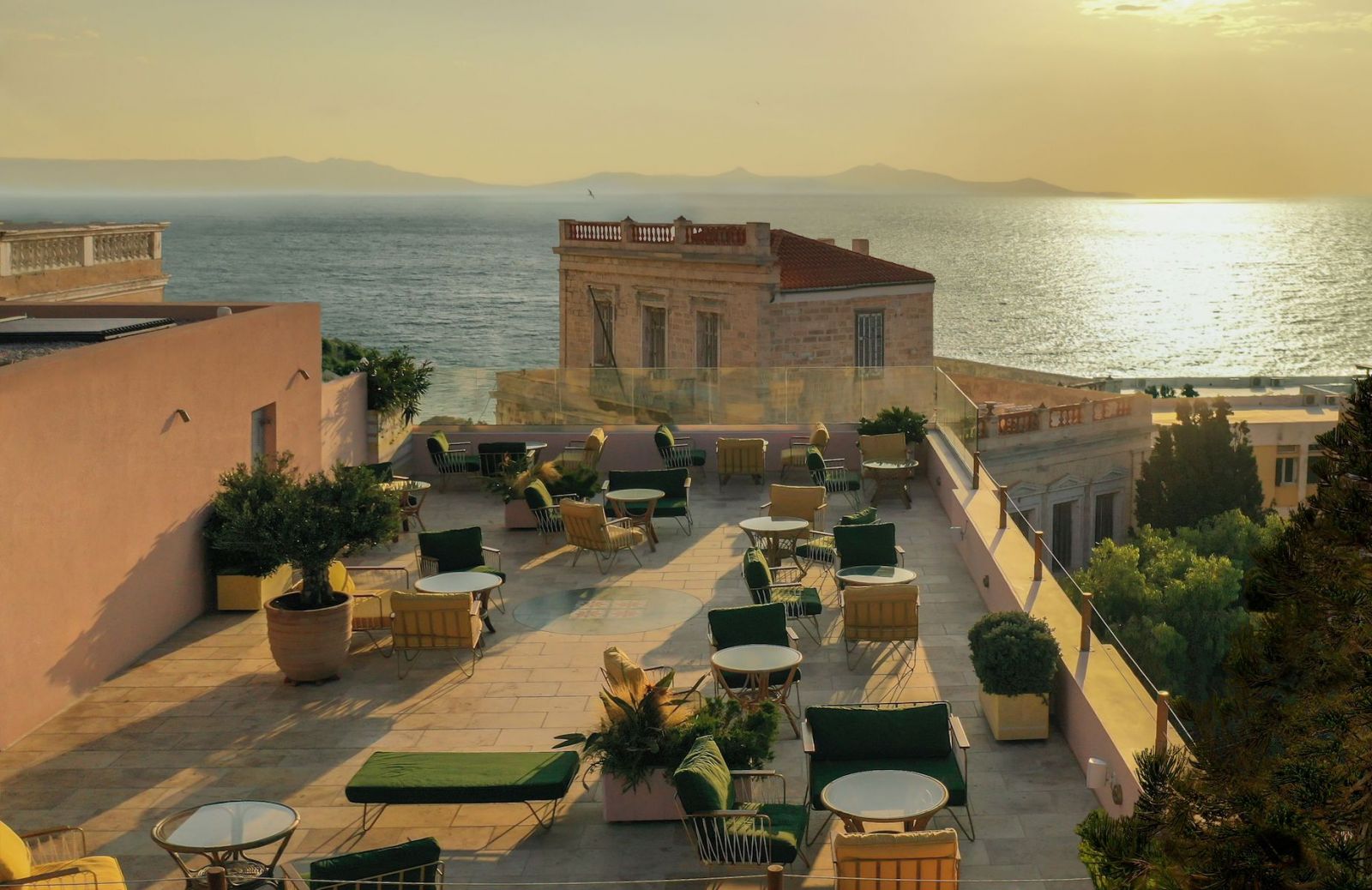 Mediterranean escapes, gardens, landscape, sun, sea, holiday, luxury, White Line Hotels