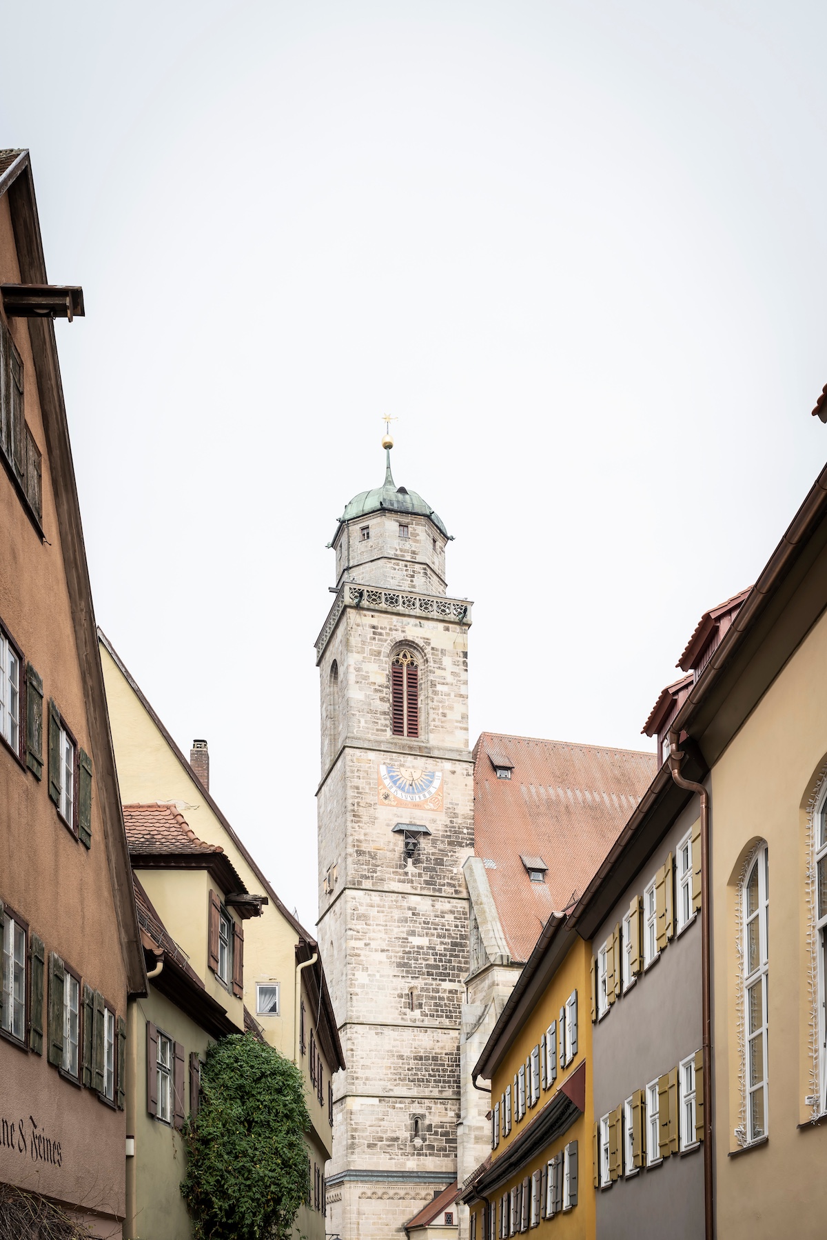 St Geroge's Minster Church > white stone tower| Dinkelsbühl Bavaria: Design, Boutique Hotels and Travel Guide