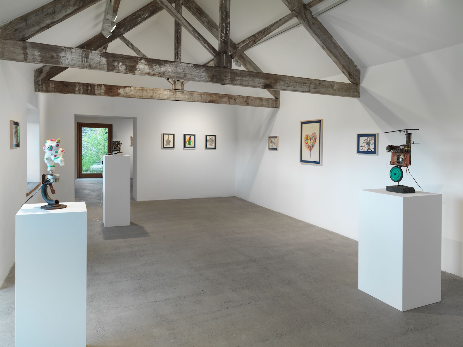 At Durslade Farm in Bruton, Hauser & Wirth Somerset fuses art, architecture and landscape with exhibitions, Piet Oudolf’s gardens, Roth Bar, Da Costa restaurant and farm shop: a cultural campus rooted in Somerset.