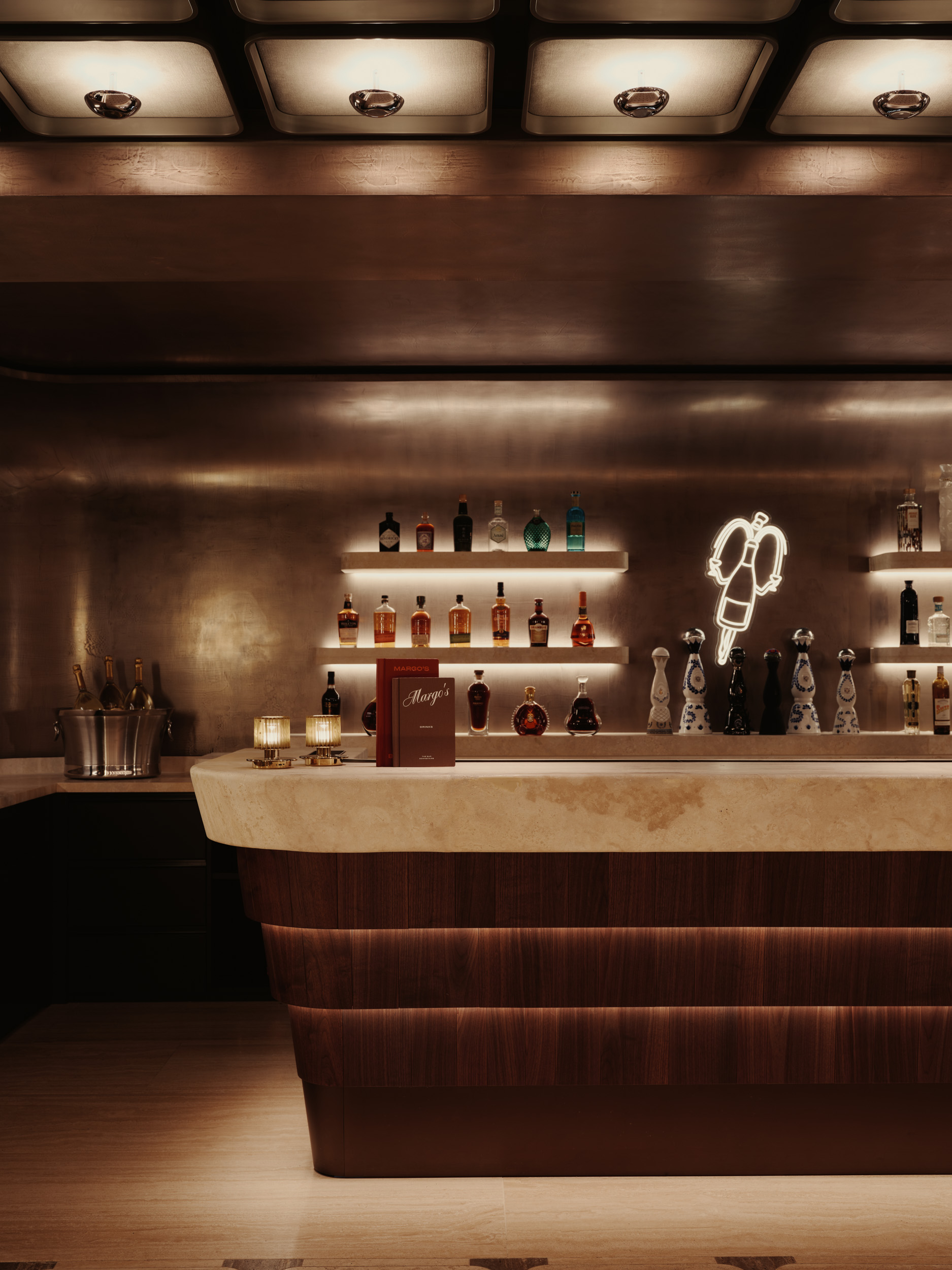 Good Mountain Life  - Arlberg Club House Lech, Austria - Restaurant & Bar 