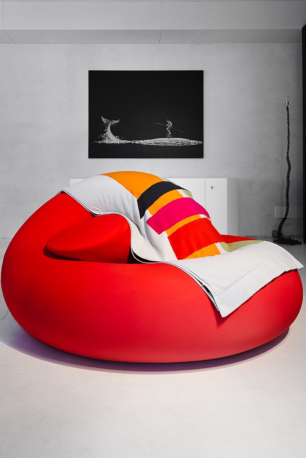 Roberta Licini: The Art of the Blanket – Colour, Wool and Geometry