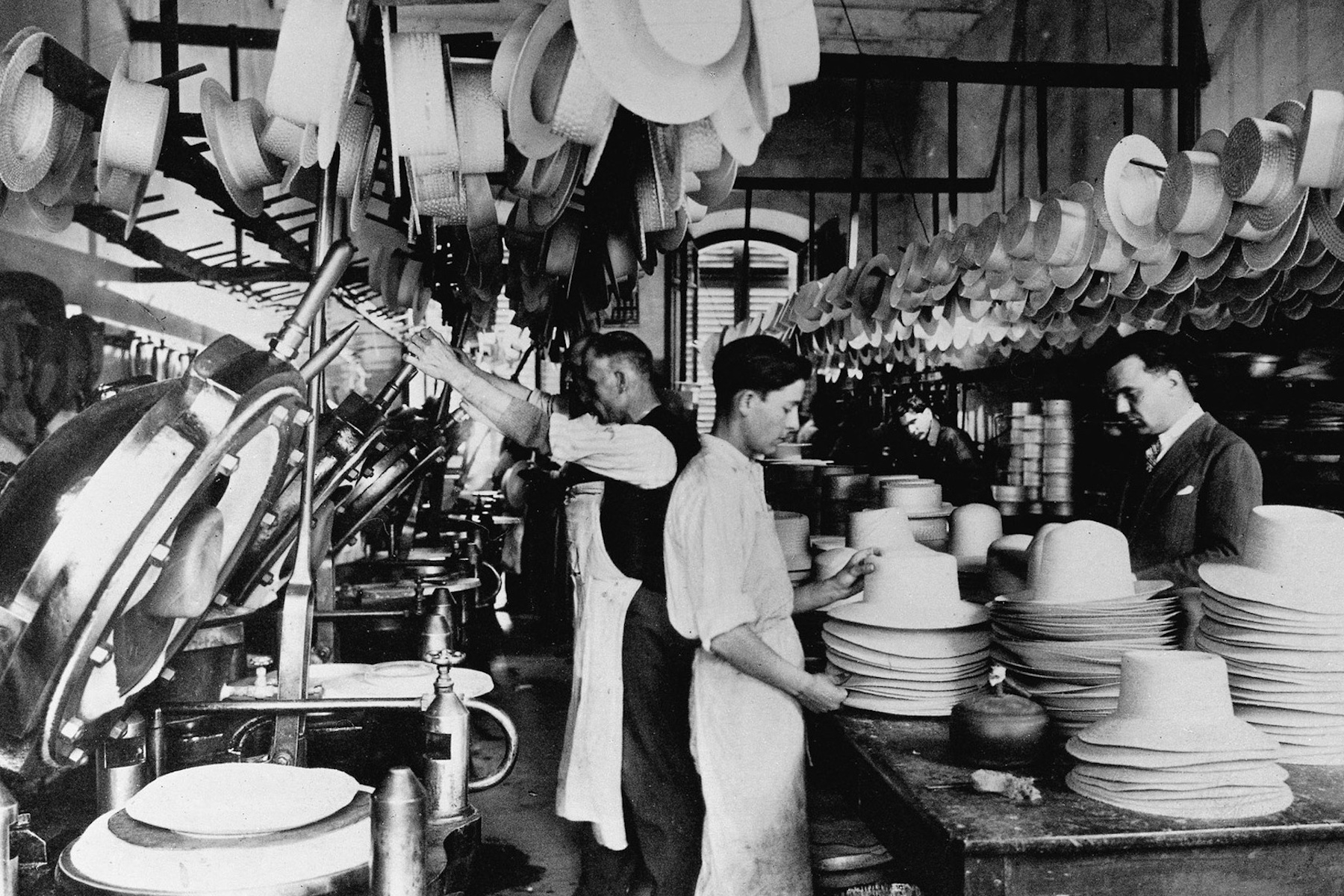 Grevi – Tuscany’s Iconic Milliners Crafting Timeless Italian Headwear