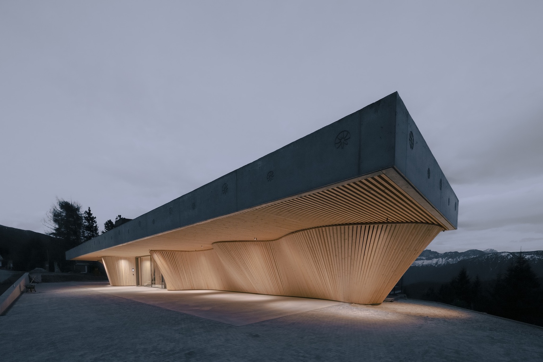 Martin Gruber | Architect Anders Mountain Suites | South Tyrol | The Aficionados
