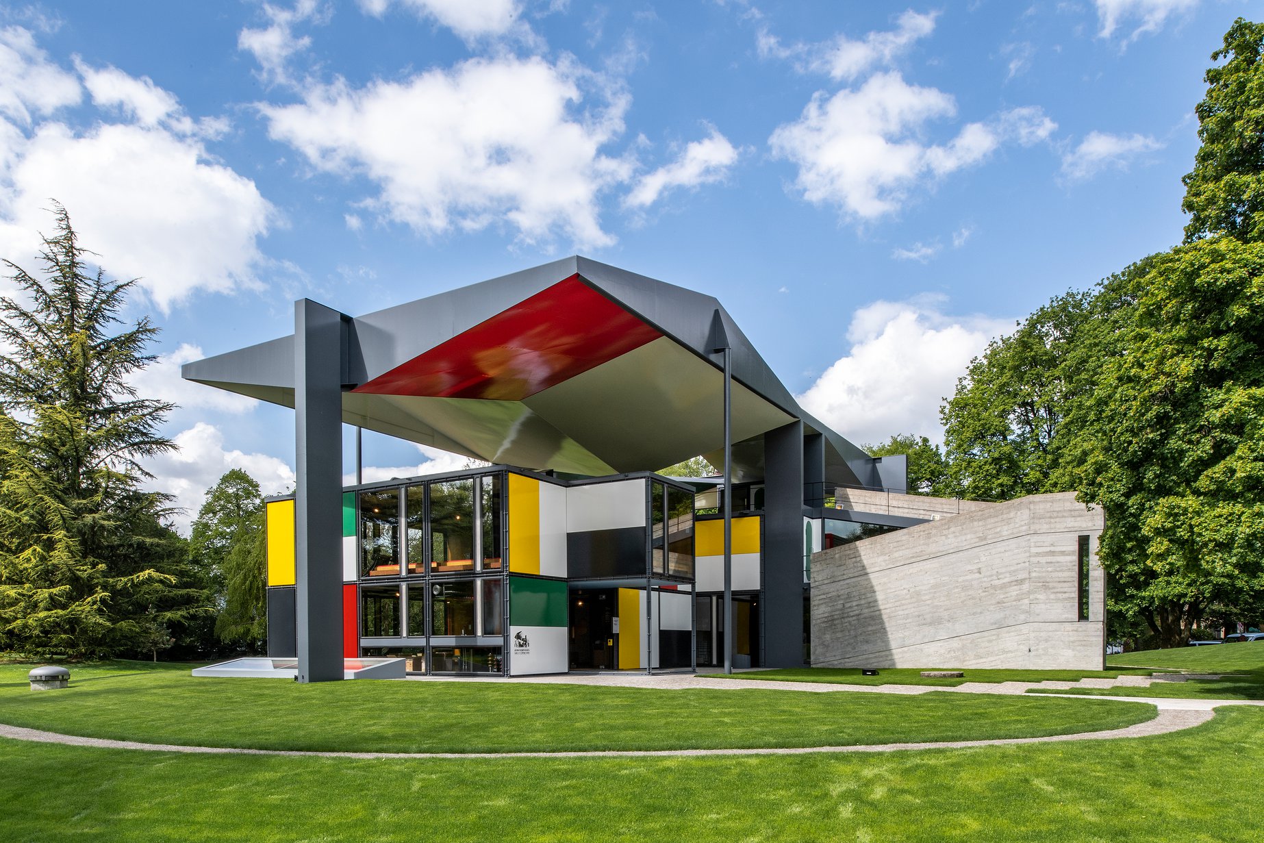 Pavilion Le Corbusier Zurich, Switzerland - reopens and restored by architects Silvio Schmed and Arthur Rüegg. 