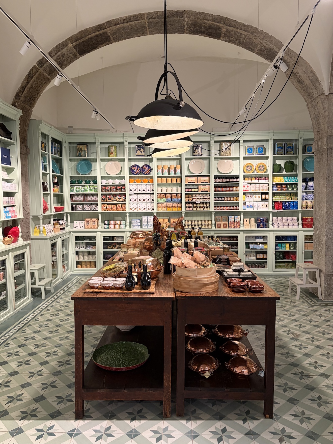 A Vida Portuguesa | Hand Crafted Portuguese Products | www.theAficionados.com