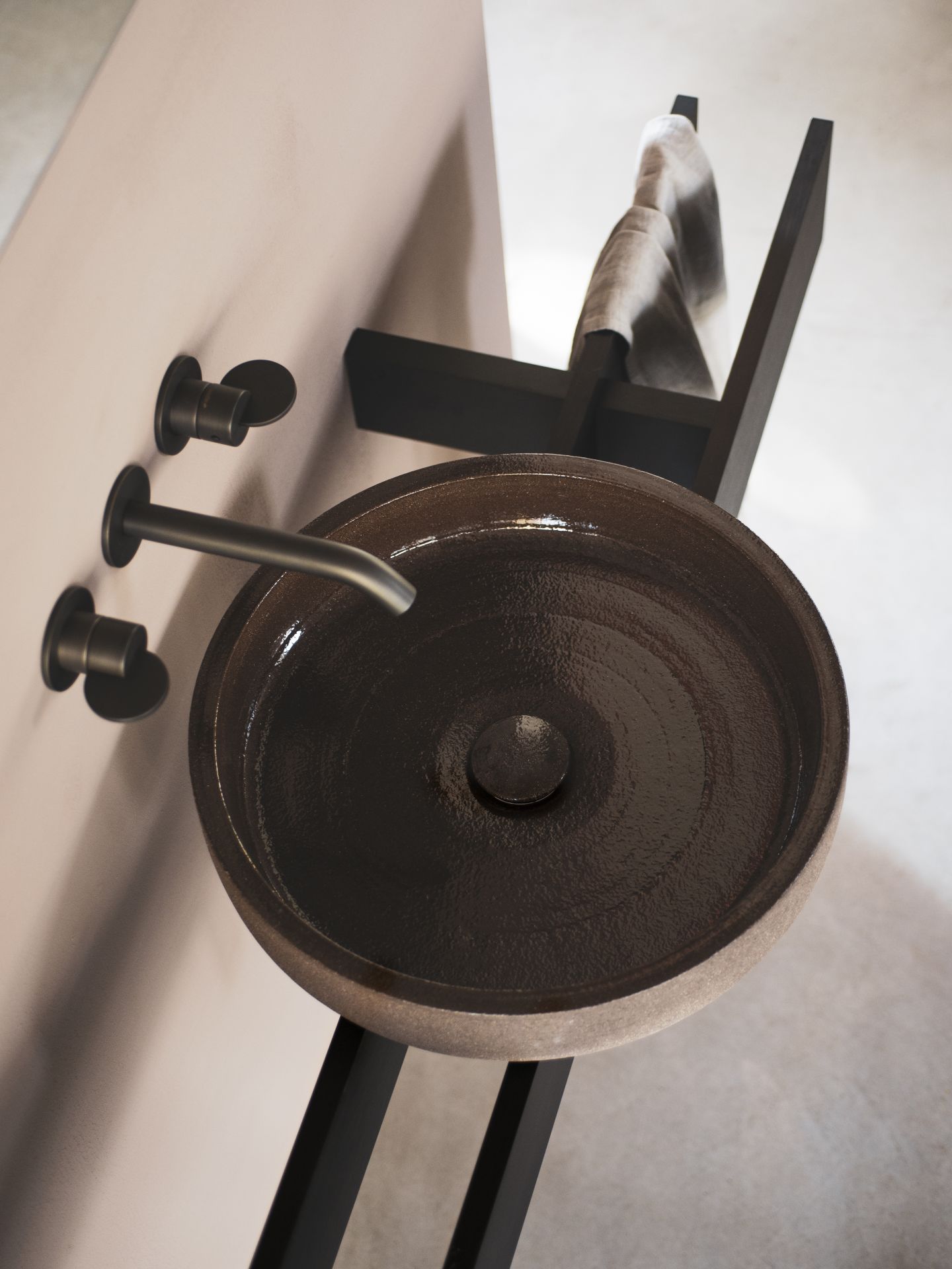Agape: Sculptural Bathroom Design Across Iconic Hotels | The Aficionados 