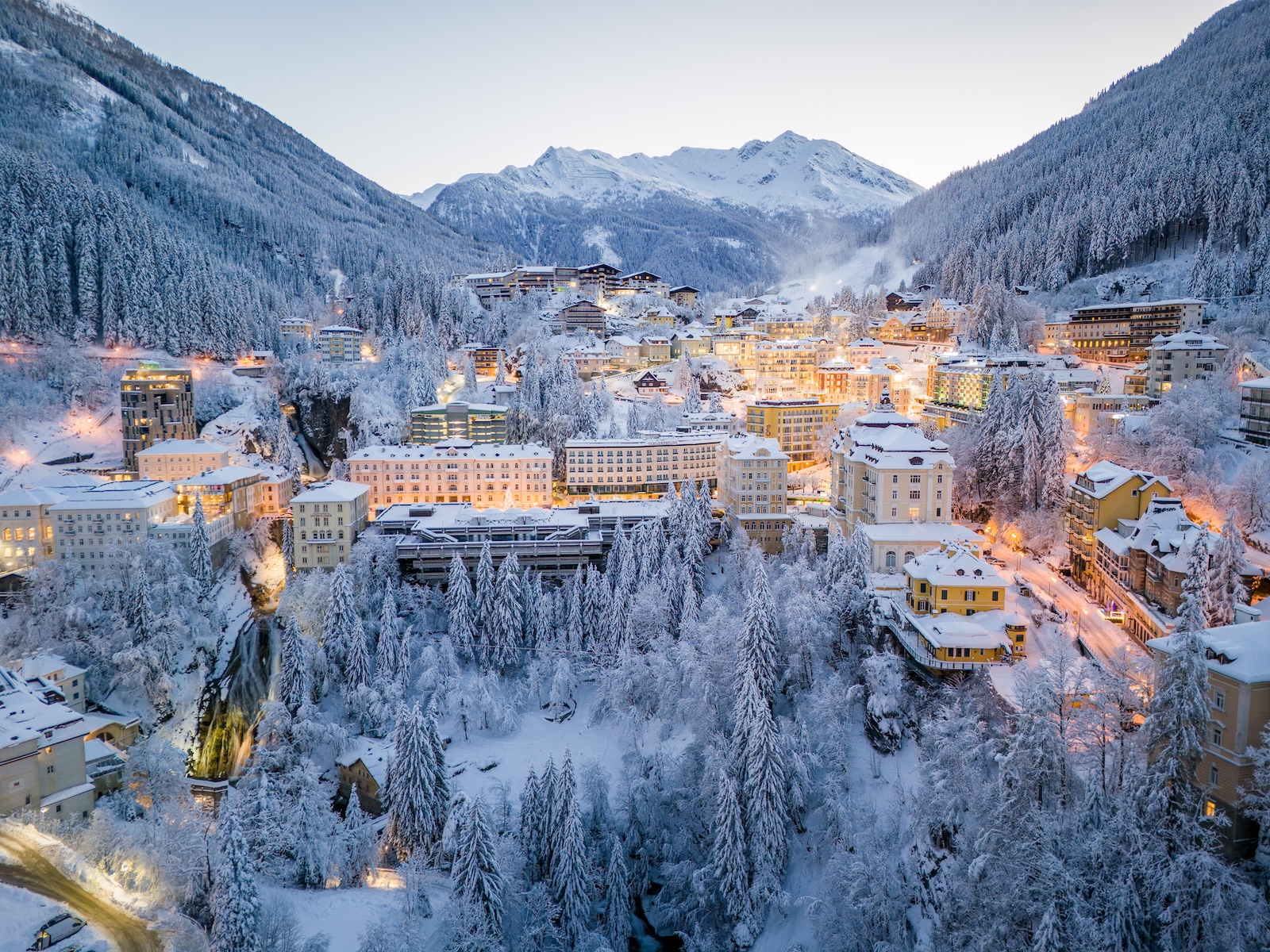 Grand Hotels | Bad Gastein | Creativity, Culture, Glamour + Heritage | The Aficionados