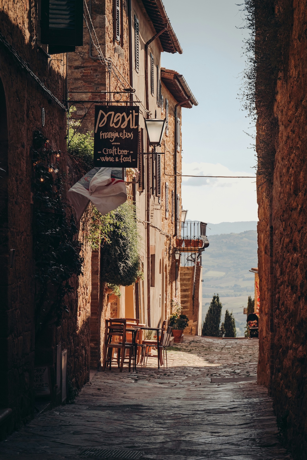 Pienza – Tuscany’s Renaissance City of Utopian Dreams and Timeless Views