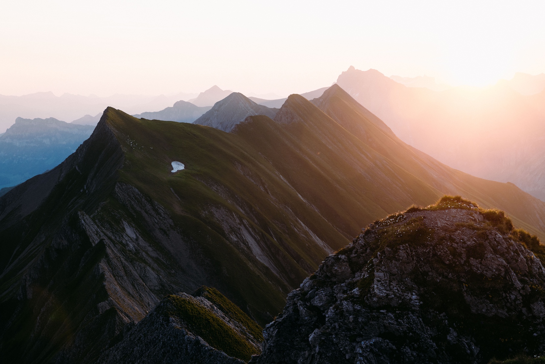 Discover Wildstrubel, Lohner and Bunderspitz above Adelboden. A poetic Alpine guide to hiking, history and perspective in Switzerland’s Bernese Oberland.
