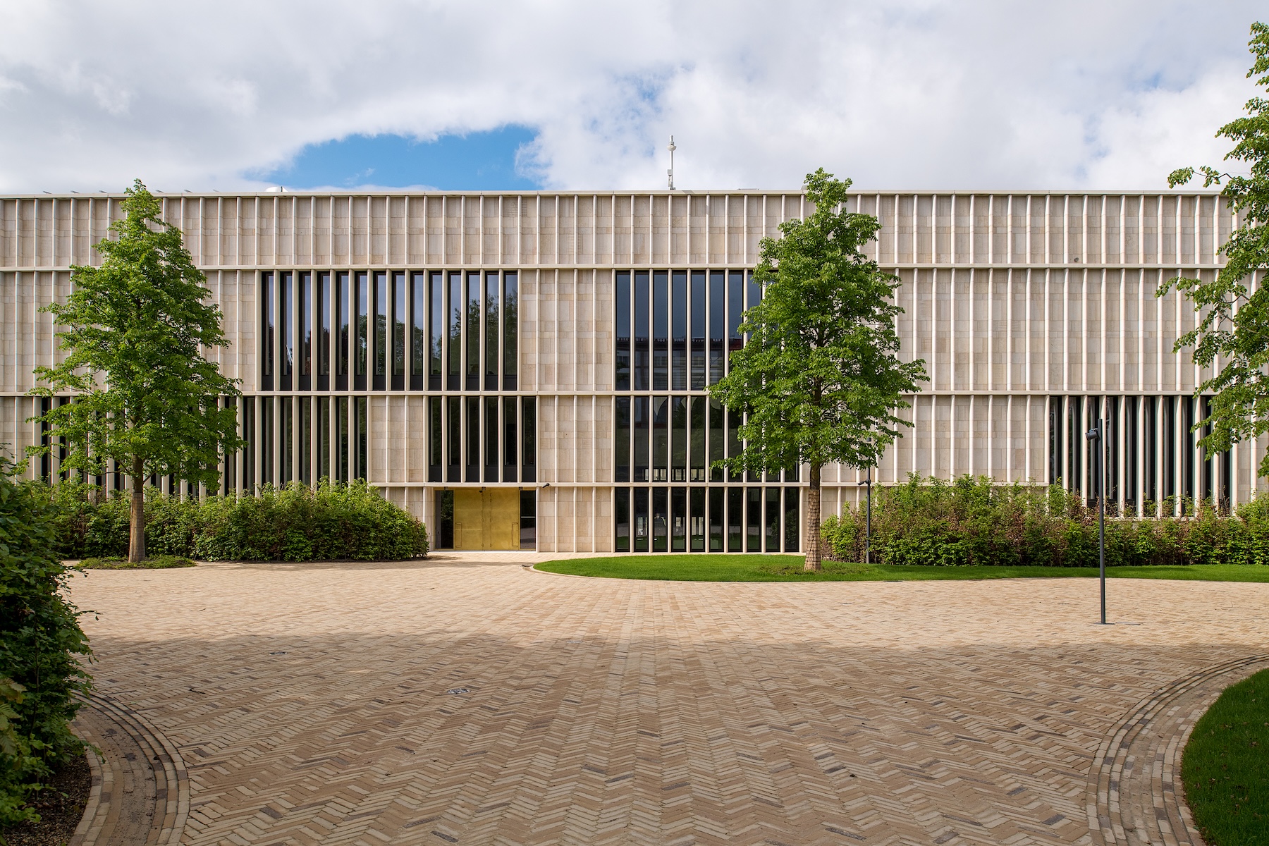 Kunsthaus Zurich | David Chiperfield Wing | The Aficionados