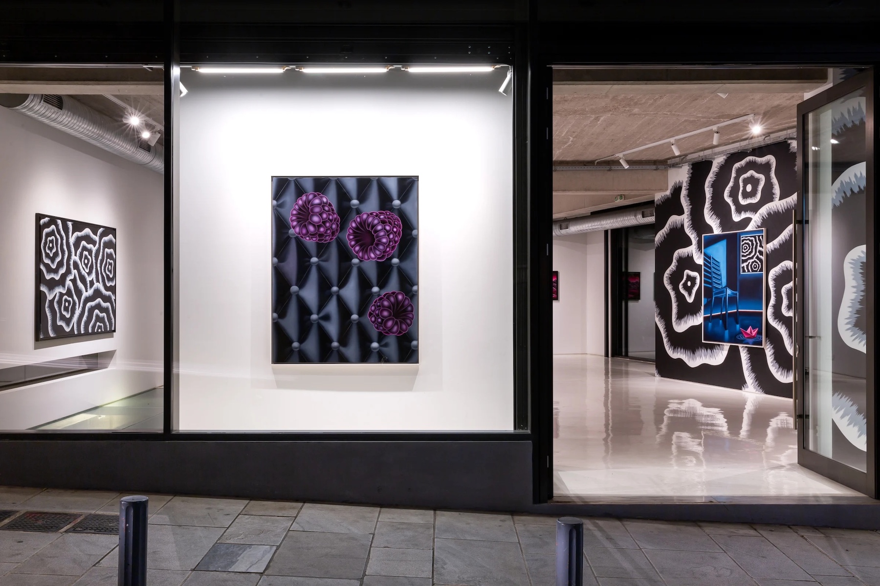 A Modern Art Juxtaposition: Dio Horia In Athens | The Aficionados