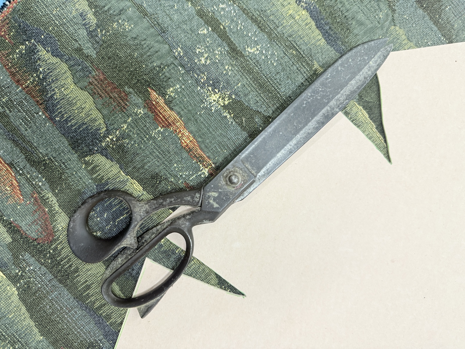 De La Espada Crafted Furniture and Designs made in Portugal