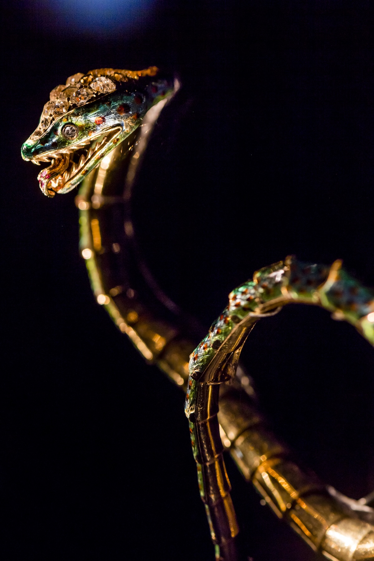 Antwerp’s Diamond District | Must See Travel Guide to Antwerp