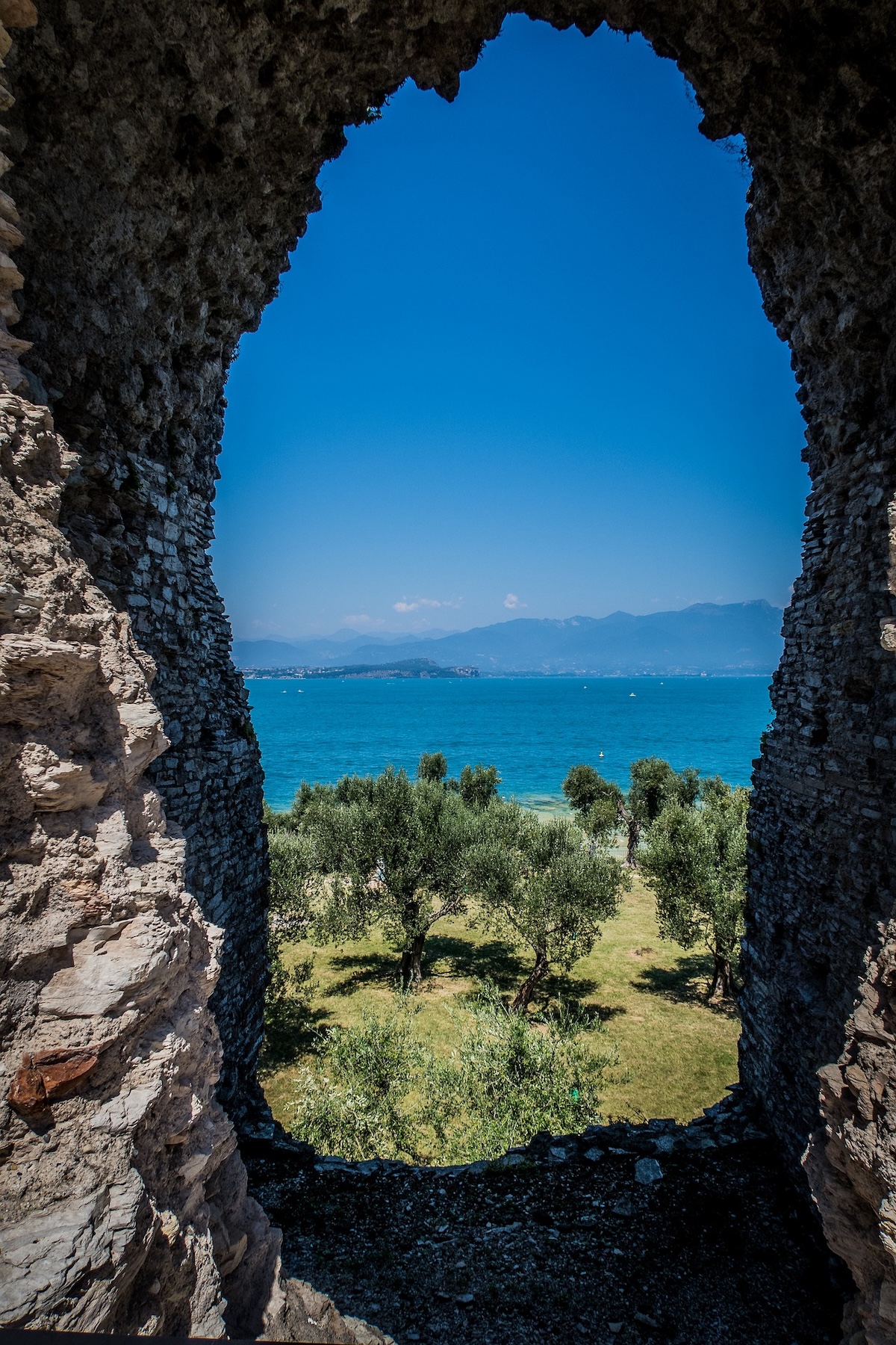 Sirmione Lake Garda | Explore Travel Guide Italy | The Aficionados 