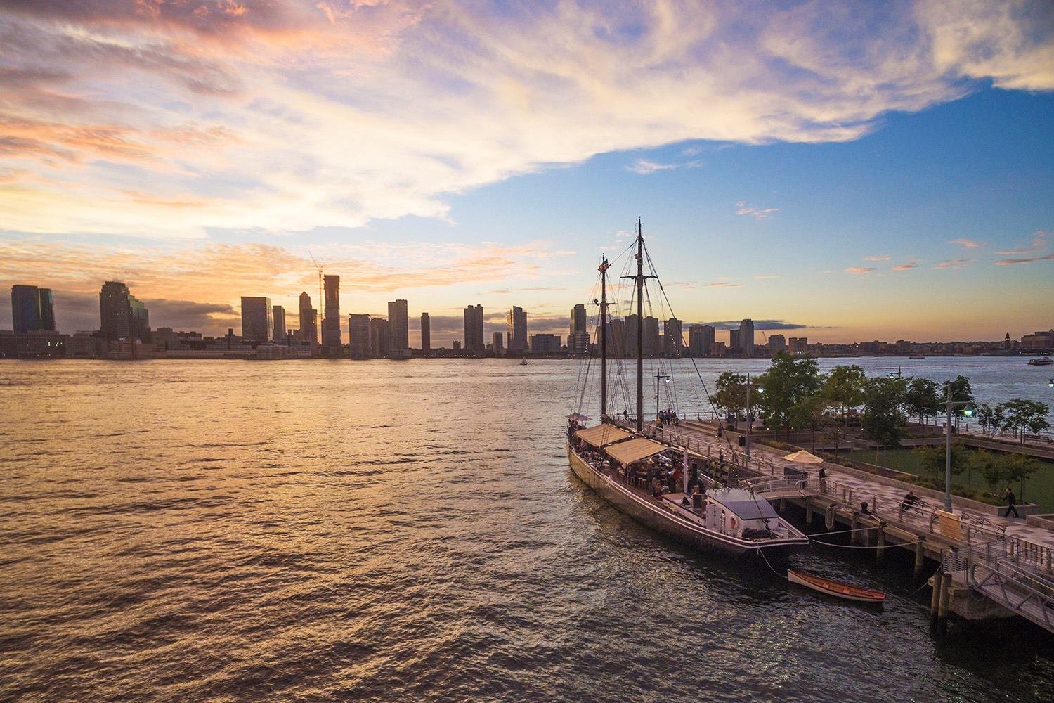 Grand Banks New York City | The Aficionados