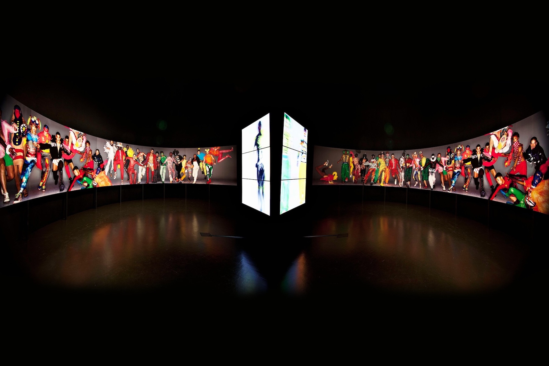 Mosey MoMu – Visit Antwerp’s renowned fashion museum