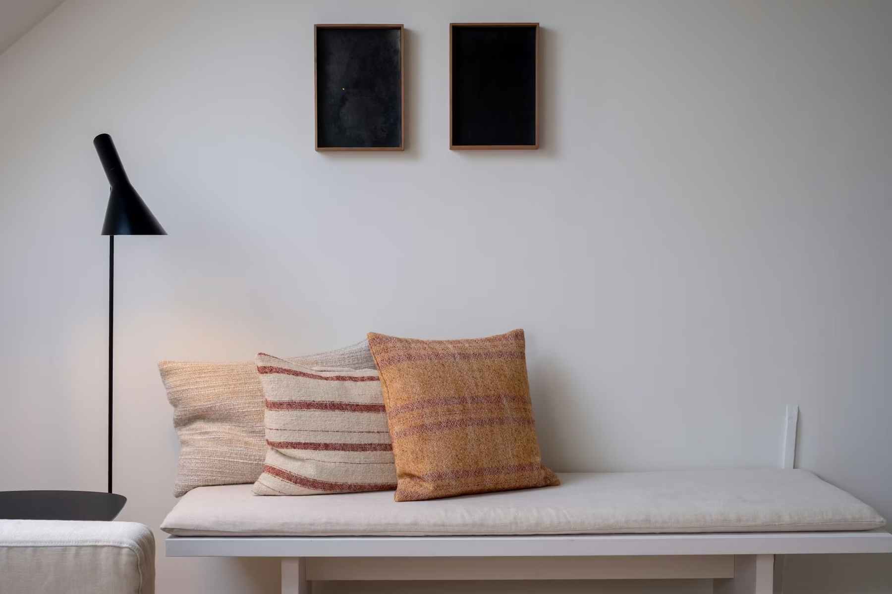 White and natural wood interiors balance a contemporary design with comfort and warmth | 