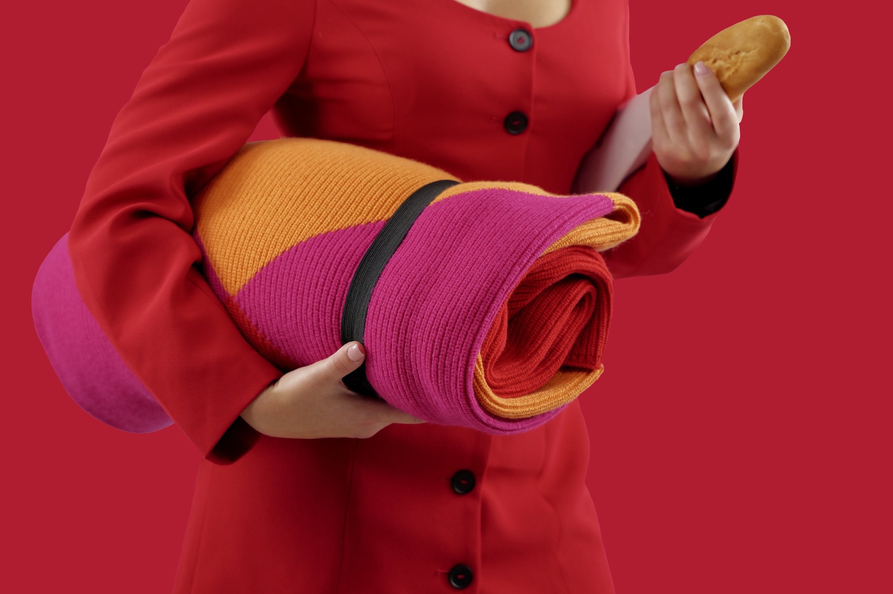 Roberta Licini: The Art of the Blanket – Colour, Wool and Geometry