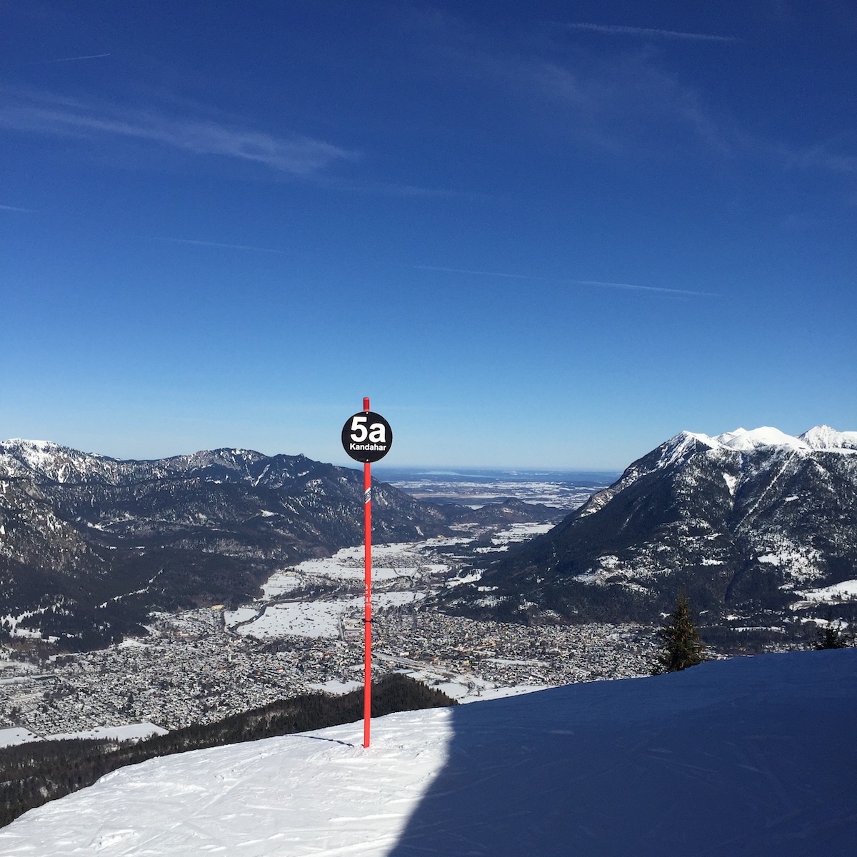 Wetterstein Mountains and Zugspitze Arena | Ski in Germany and Austria 