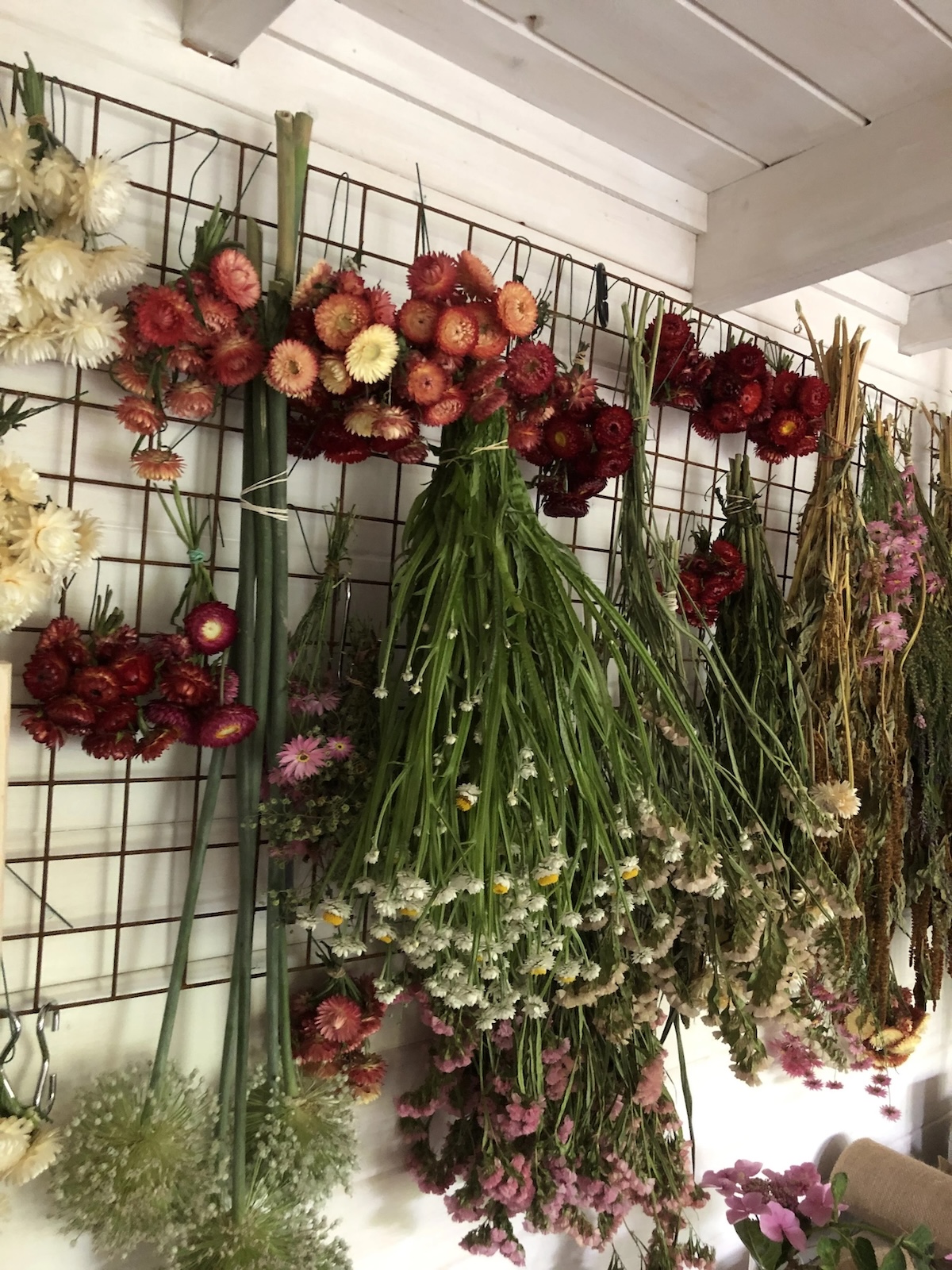  Lunaria Bruton Somerset: Deborah Bain’s Architectural Floristry, Weddings and Floral Installations | The Aficionados
