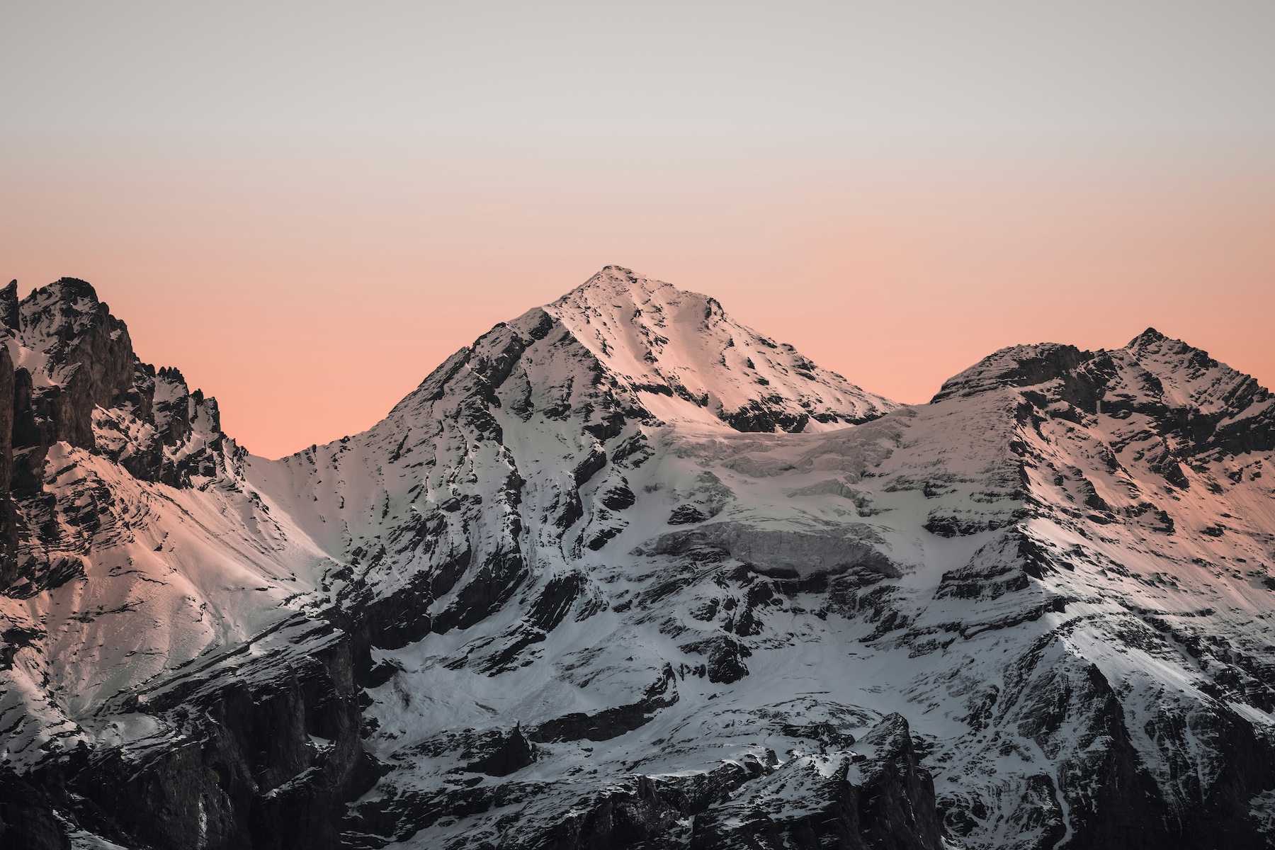 Ski Adelboden Swiss Alps | Guide to Best Skiiing in the Bernese Oberland, Switzerland