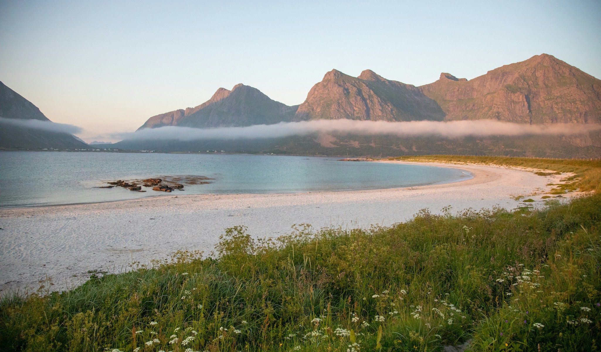 Wild beaches of Norway - Mountains, clear arctic waters and wilderness of Lofoten | The Aficionados 