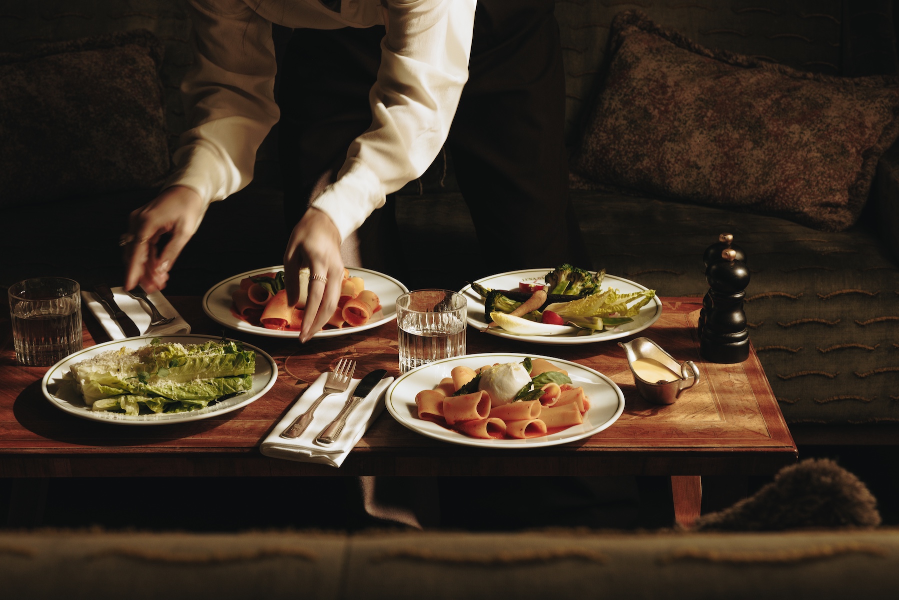 Luna Restaurant & Historic Parkhotel Mondschein: Bolzano’s Hidden Elegance
