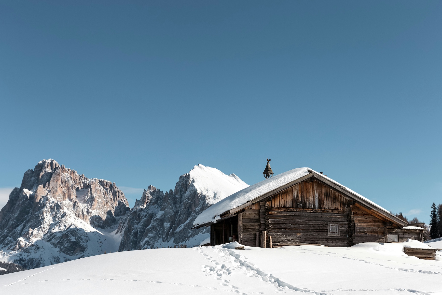 Skiing in Seiser Alm, Alpe di Siusi | Travel Alps | The Aficionados